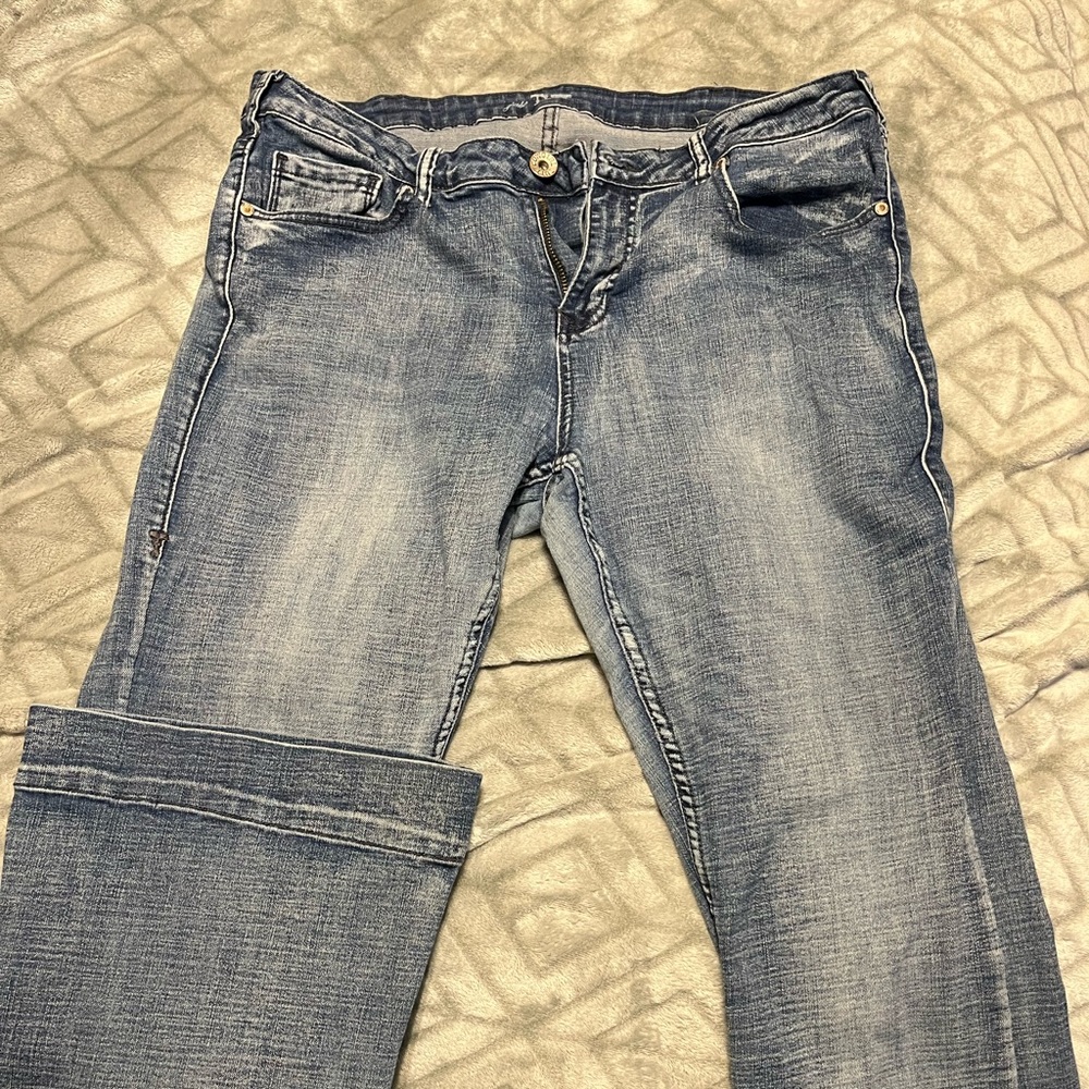 Cowgirl tuff jeans size 34